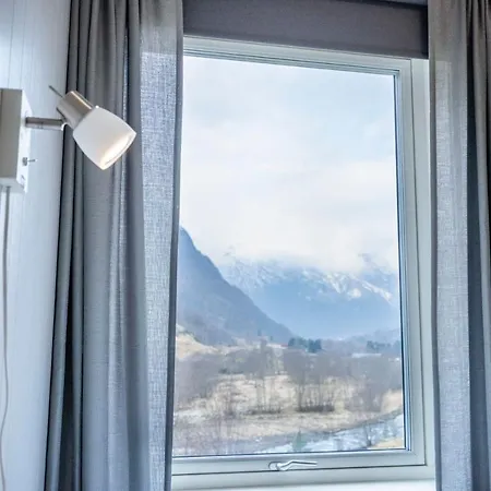 Skaimsberg * Aurland